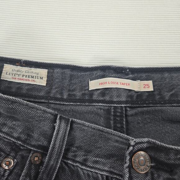 Levi's Premium High Loose Taper Fit Denim Jeans in Lose Control Women's Size 25‎ - Picture 2 of 8